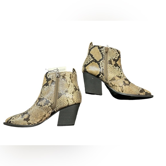 THE DROP Sia Pointed Toe tan python snakeskin Women's Ankle Boot size 6 NWOB - Picture 4 of 10